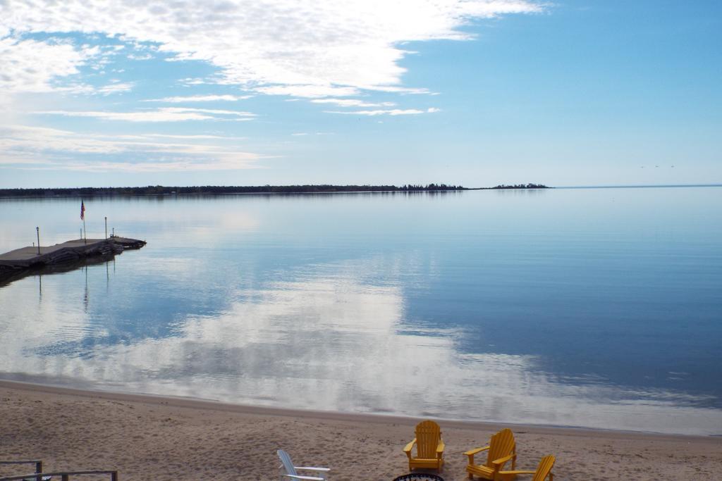 Beachfront Inn Baileys Harbor Kültér fotó